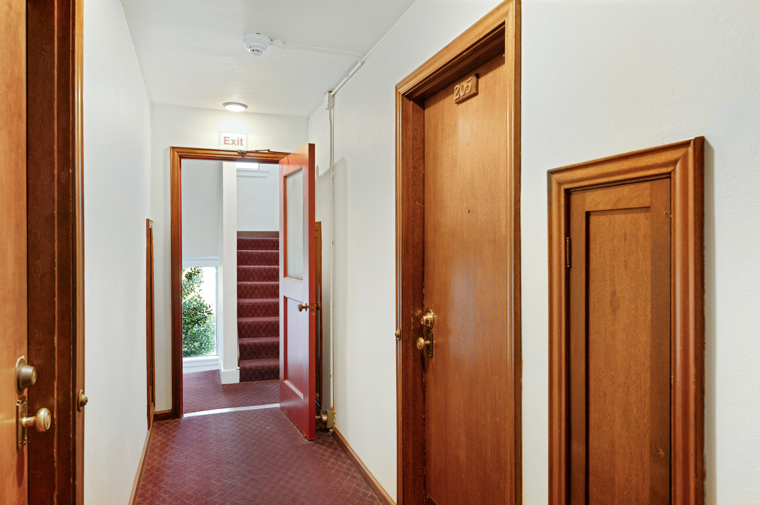 Monterey Apartments. Paragon Real Estate Advisors